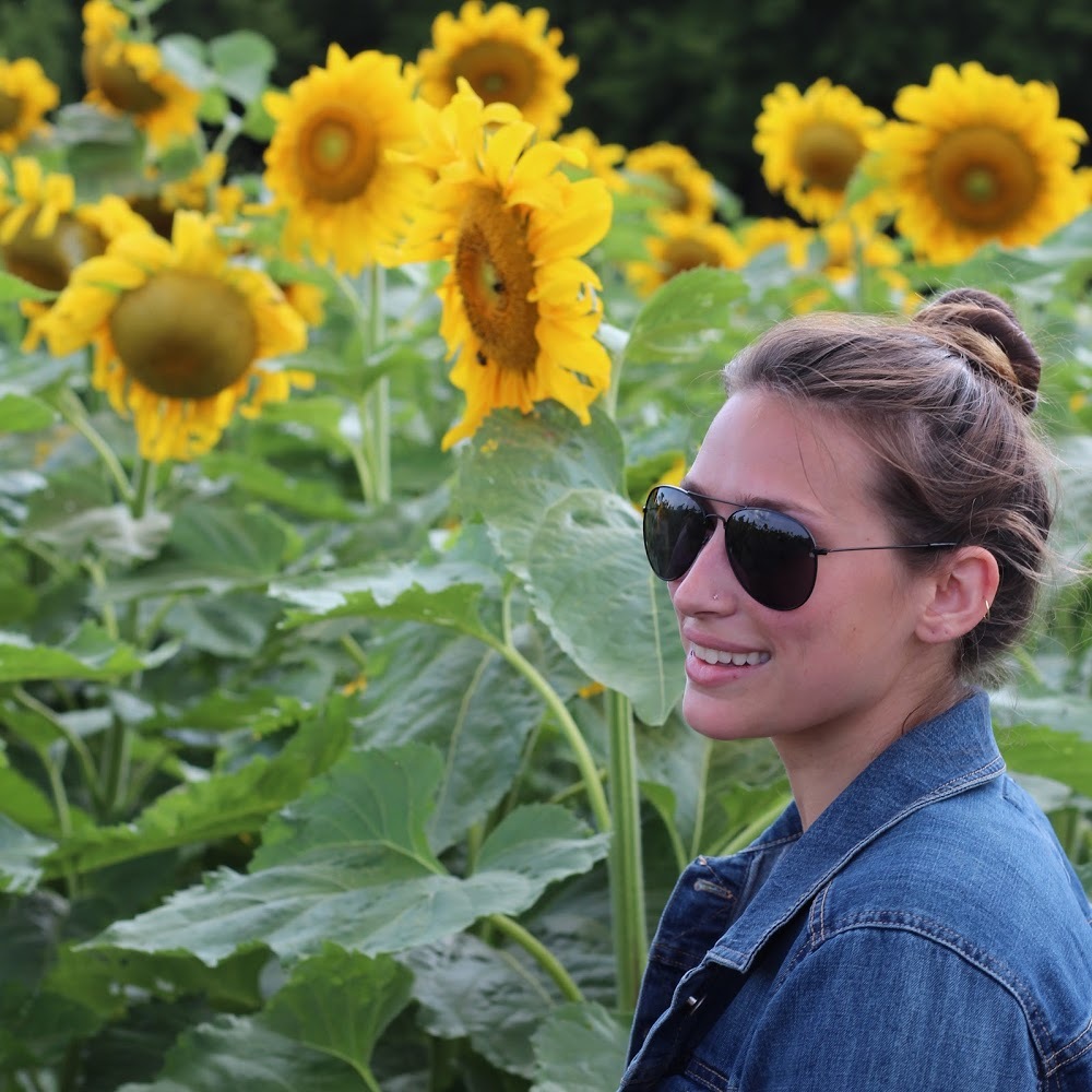 Meet your Posher, Juliana